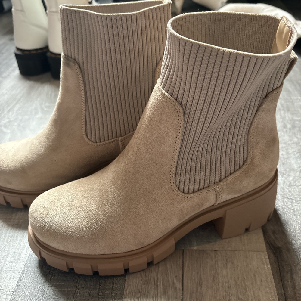 SODA boots